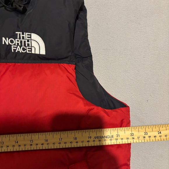 The North Face Nuptse‎ 700 Vest Men's Medium Red Goose Down Puffer Full Zip - Picture 3 of 8
